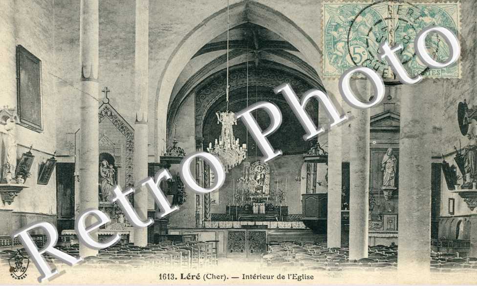 Interieur de l'eglise