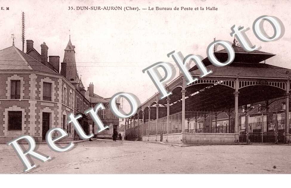 Bureau de Poste et la Halle