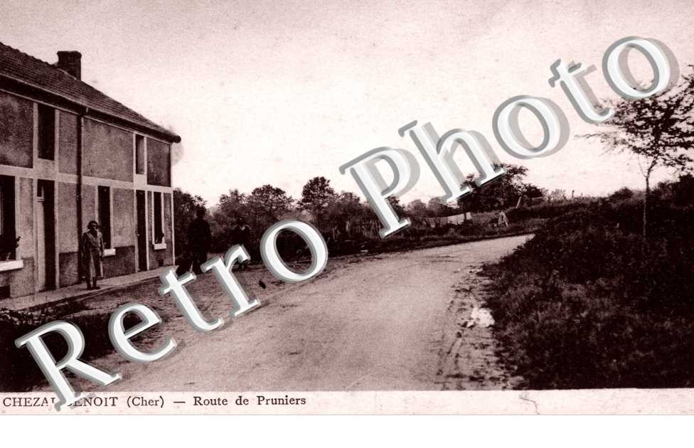 ROUTE DE PRUNIERS