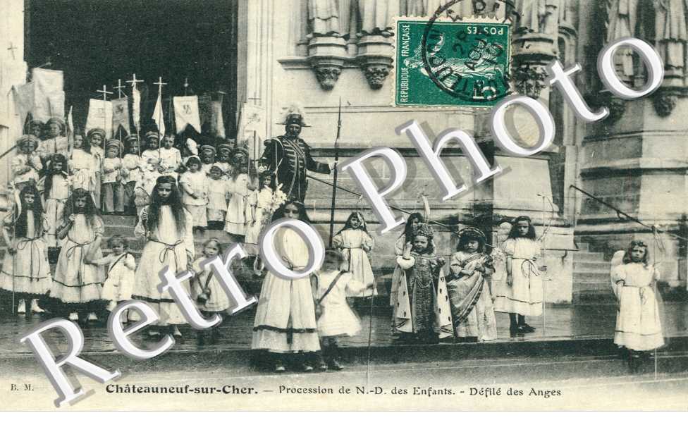 procession de N.D. des enfants, defile des anges