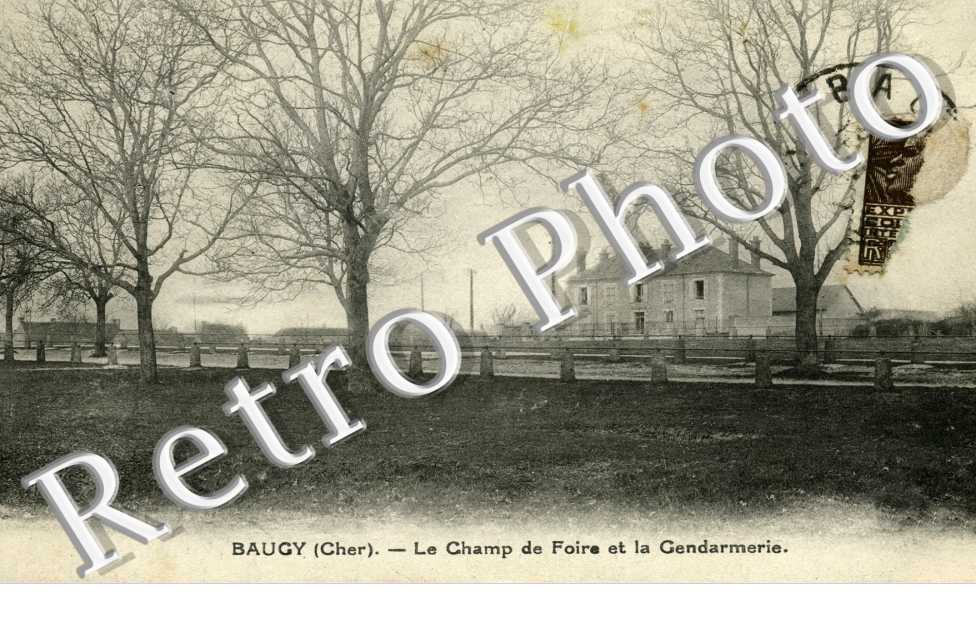 le champ de foire et la gendarmerie