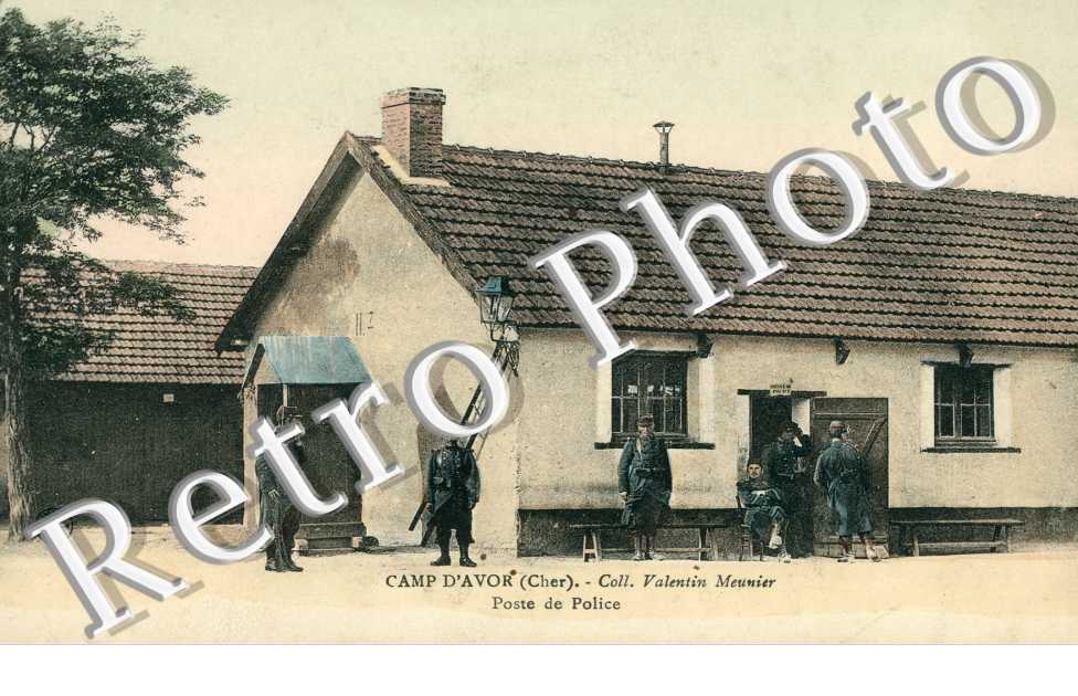 le Camp - poste de police (couleur)