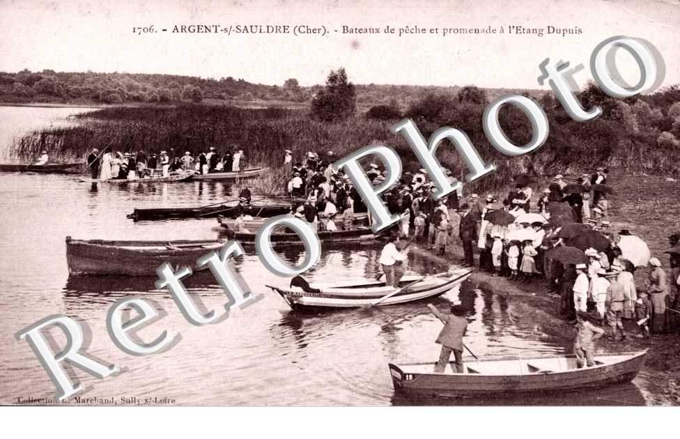 bateaux de peche et promenade a l'etang Dupuis