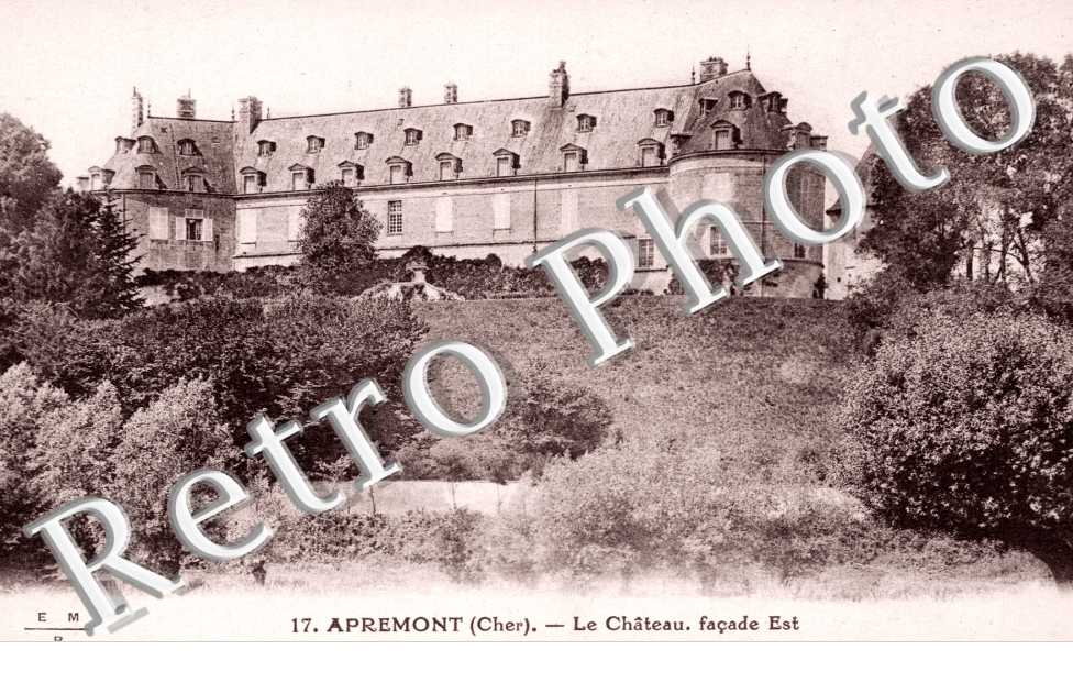 Le Chateau Facade est