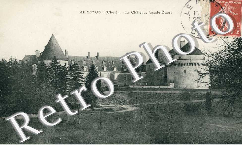 Le Chateau Facade Ouest
