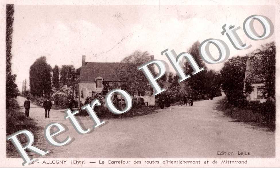 le carrefour des routes d'henrichement et de mitterrand