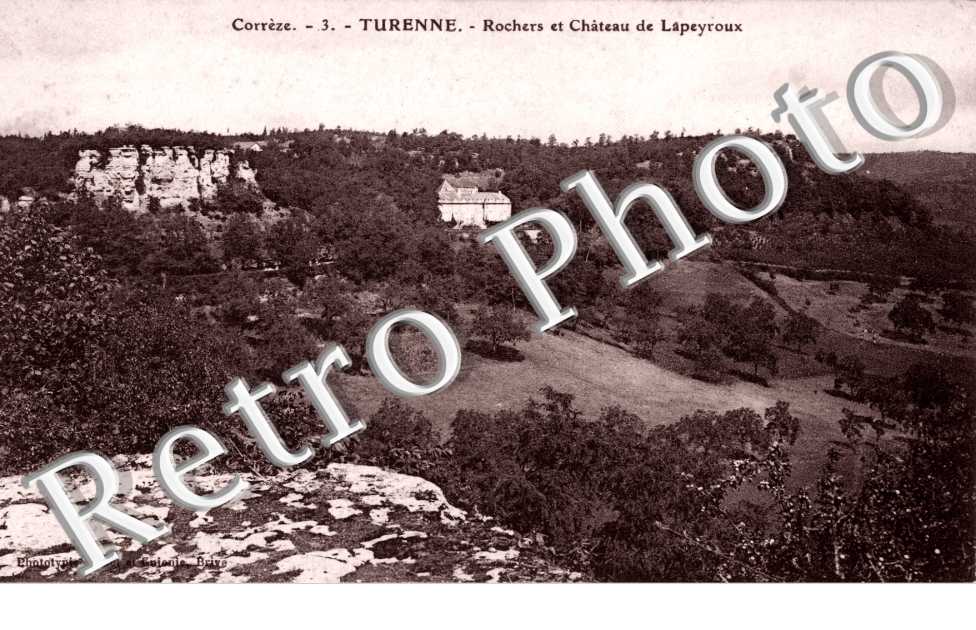 rochers et chateau de Lapeyroux