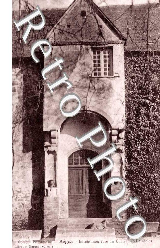 entree interieur du chateau