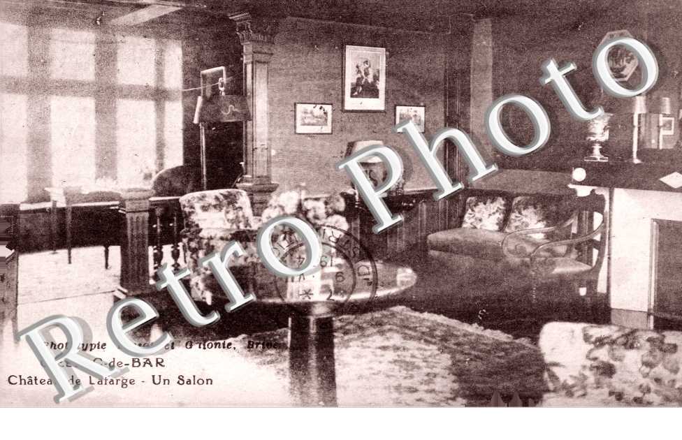 Chateau de Lafarge - Un Salon