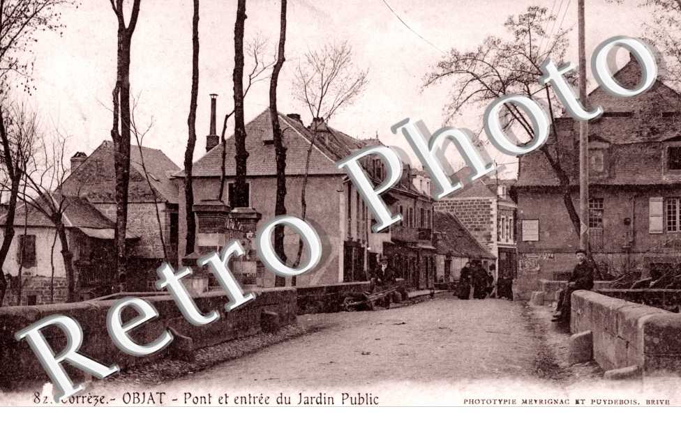 Pont et entree du jardin public