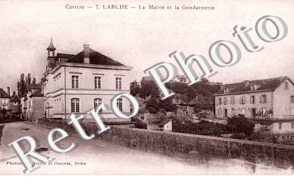 La Mairie et la Gendarmerie