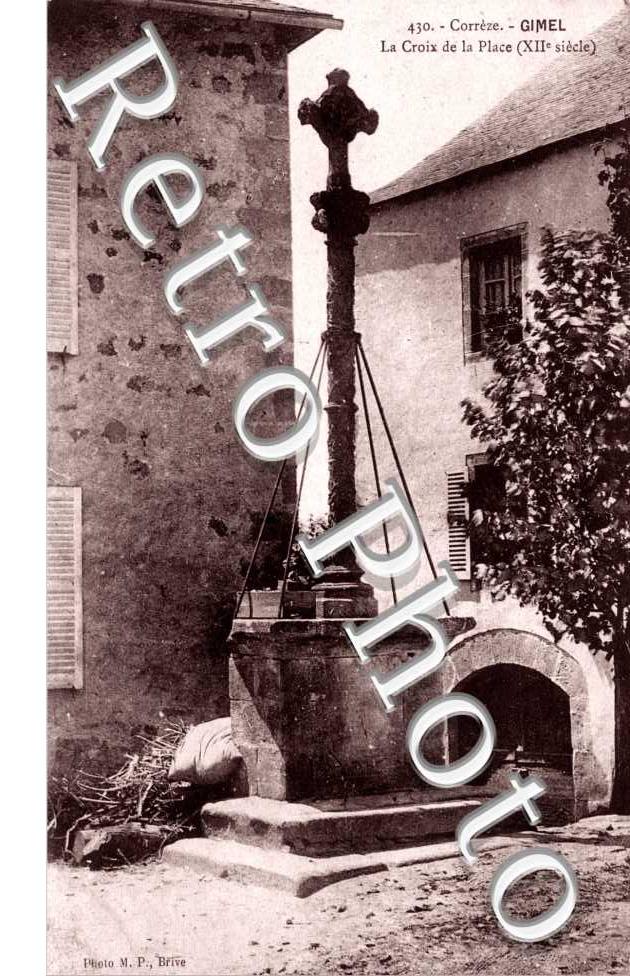 la Croix de la place