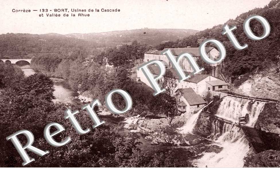 Usines de la cascade et Vallee de la Rhue