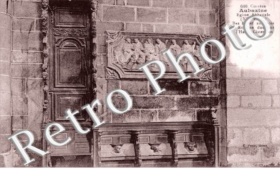 Eglise Abbatiale - Bas Relief