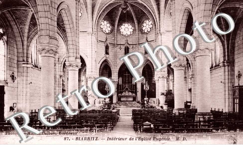 Interieur de l'Eglise Eugenie
