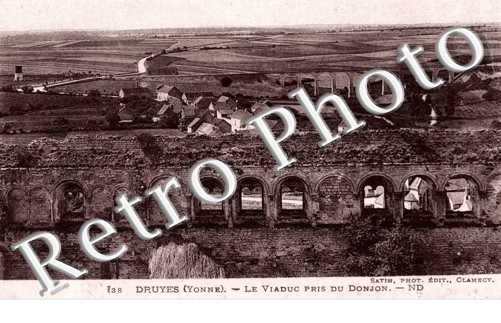 le viaduc pris du donjon