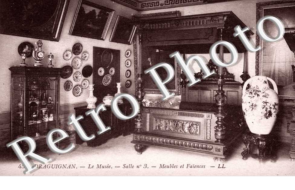 le Mudee - salle N°3 - meubles et Faiences