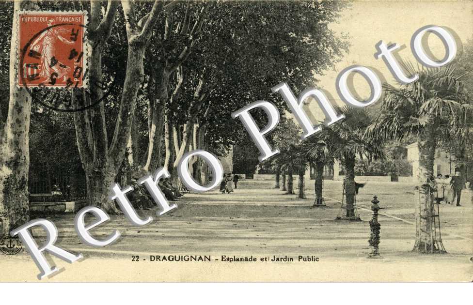Esplanade et Jardin Public