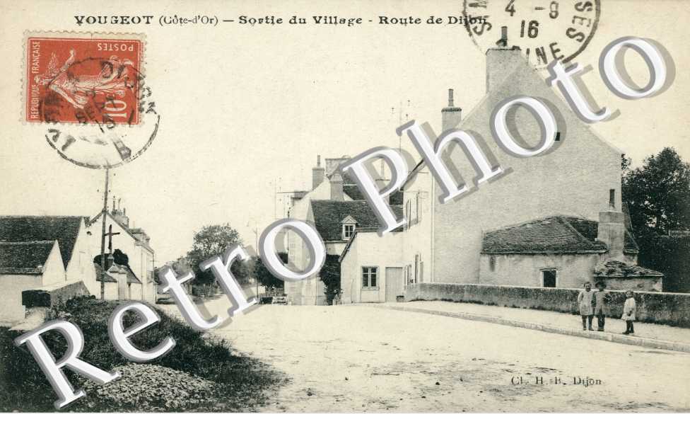 sortie du village - route de Dijon