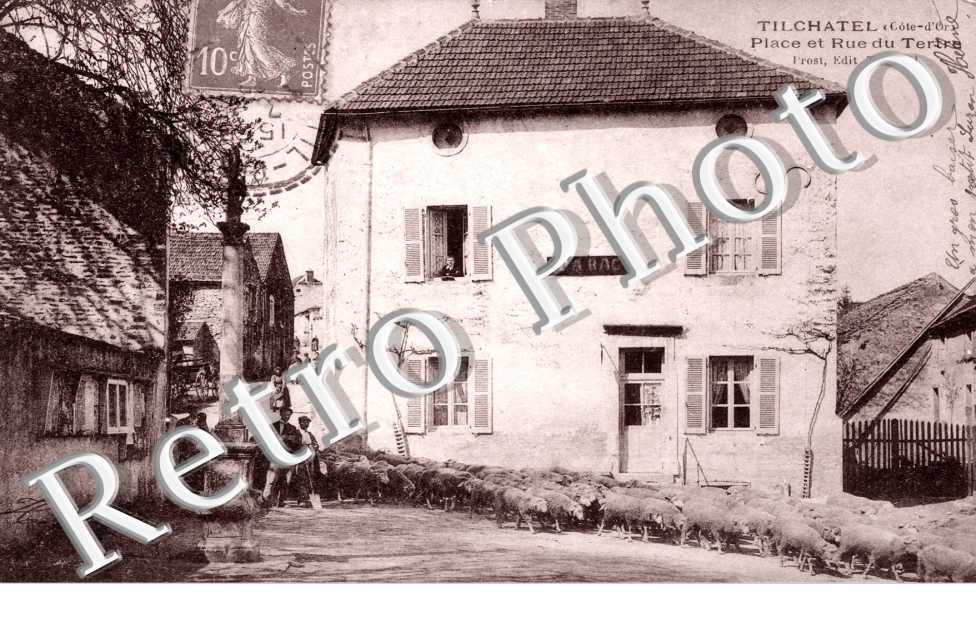 Place et rue du Tertre