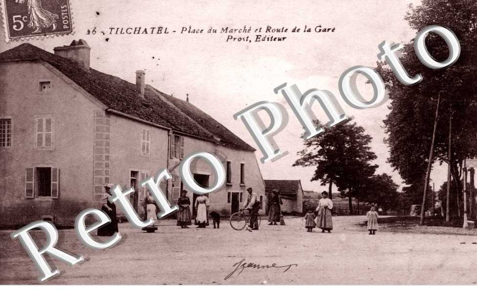 Place du marche et route de la gare