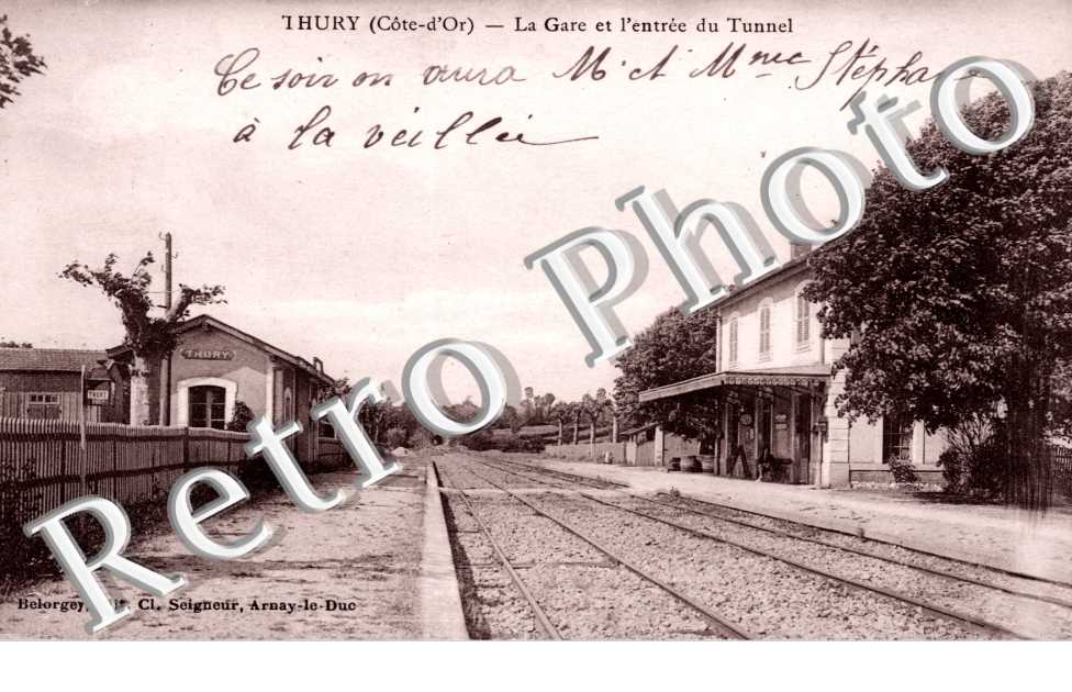 la gare et l'entree du tunnel