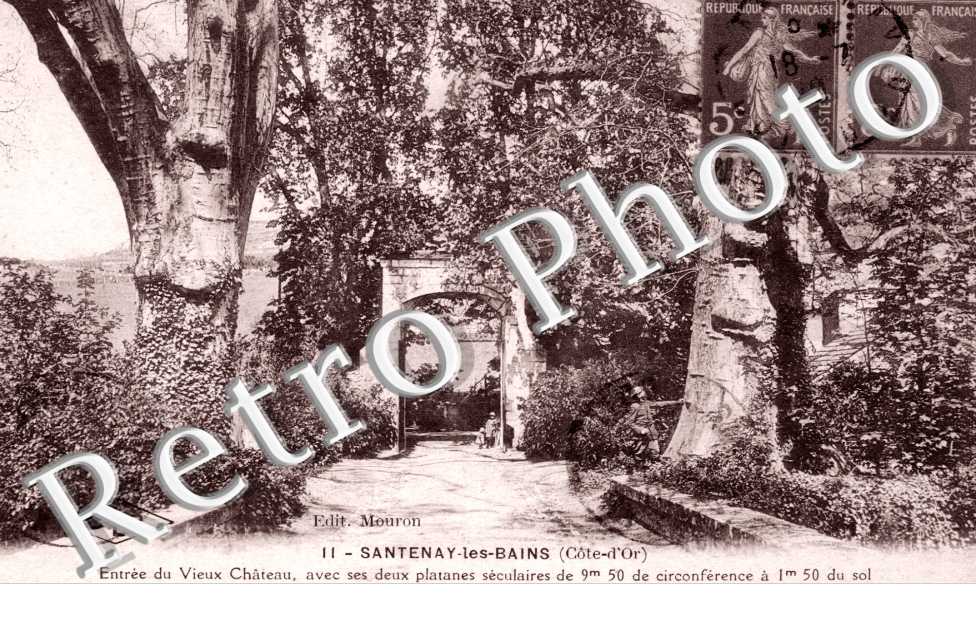 entree du vieux chateau