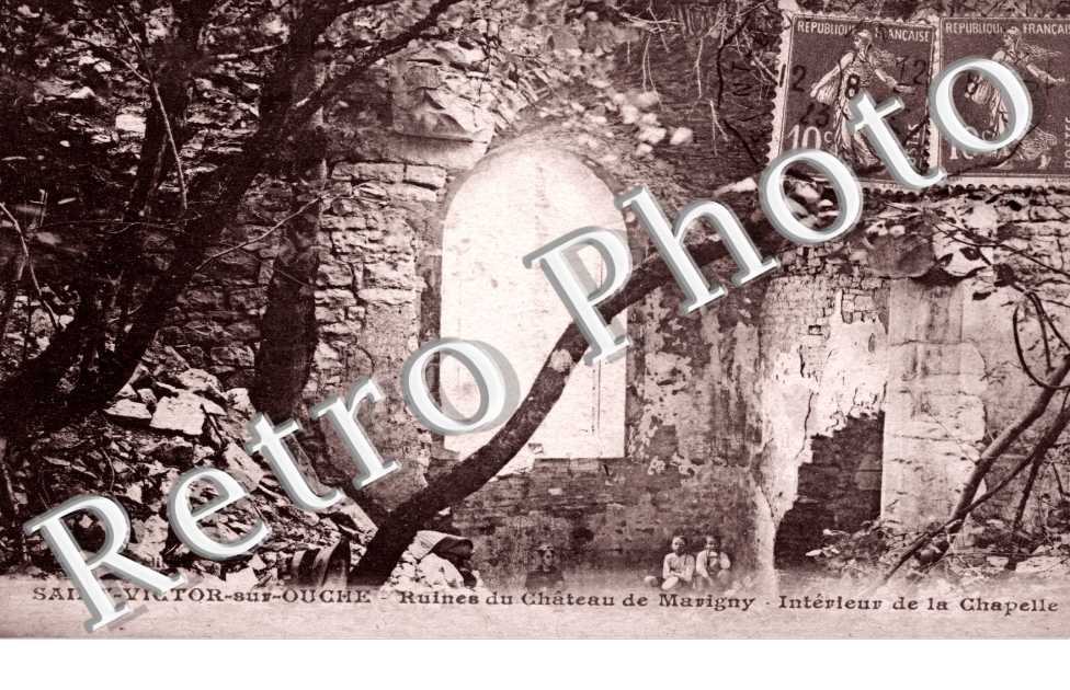 ruines du chateau de Marigny  Interieur de la chapelle
