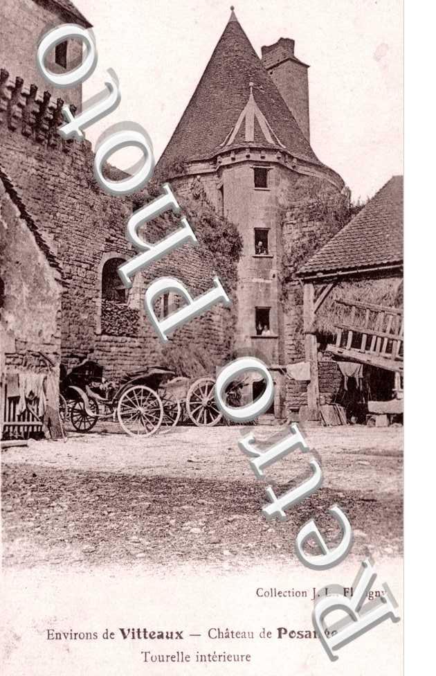 Chateau de Posanges, Tourelle interieure
