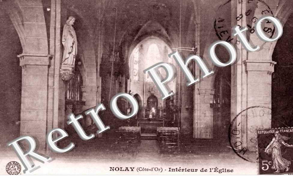 Interieur de l'eglise