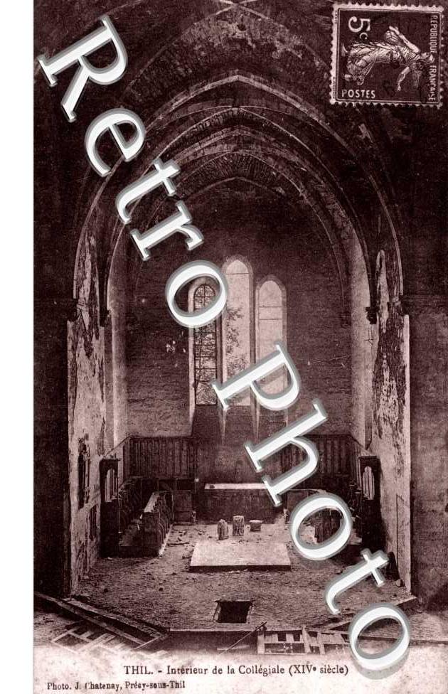 THIL  interieur de la Collegiale