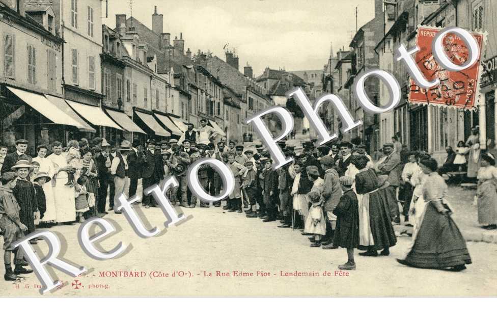 La rue Edme Piot - Lendemain de Fête