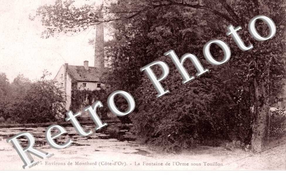 La Fontaine de l'Orme sous Touillon
