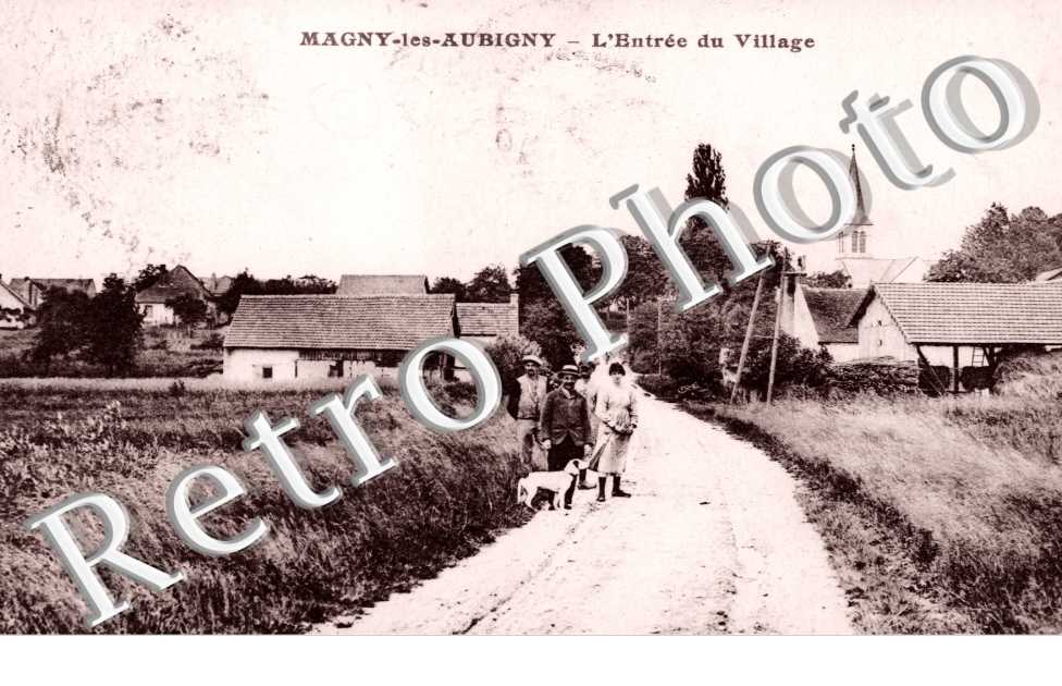 l'Entree du Village