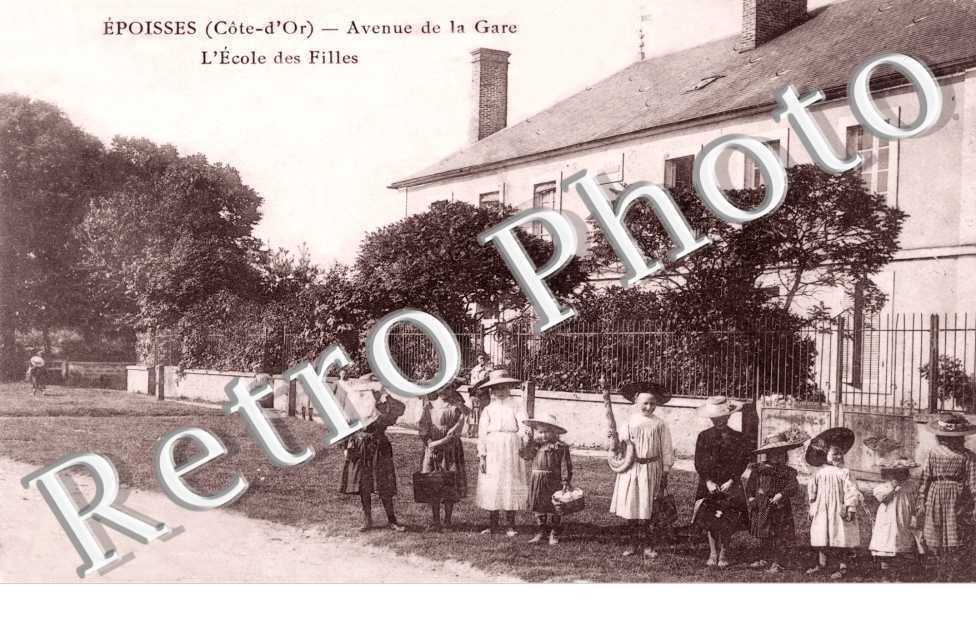 Avenue de la Gare - Ecole des Filles