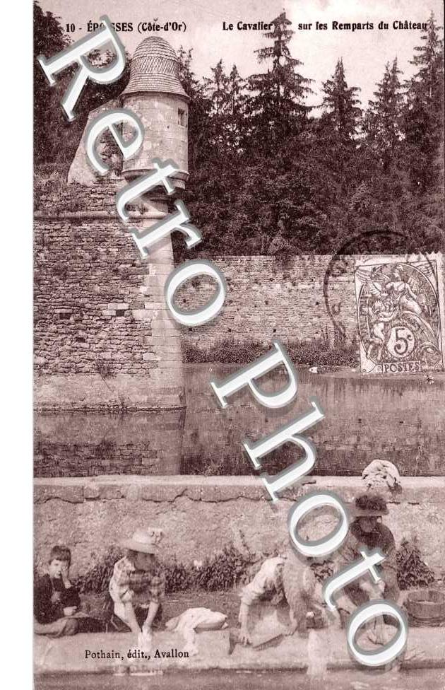 Le Cavalier sur les Remparts du Chateau