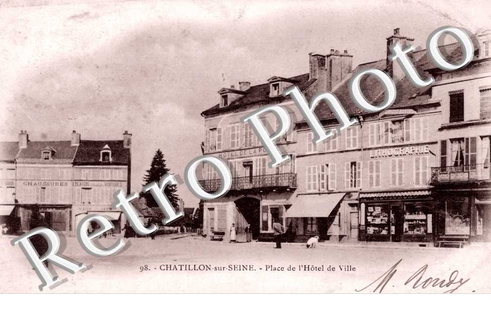 Place de l'Hotel de Ville