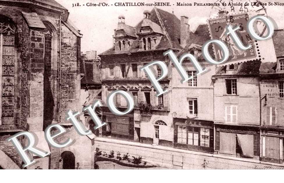 Maison Philandrier et Abside de l'Eglise Saint Nicolas
