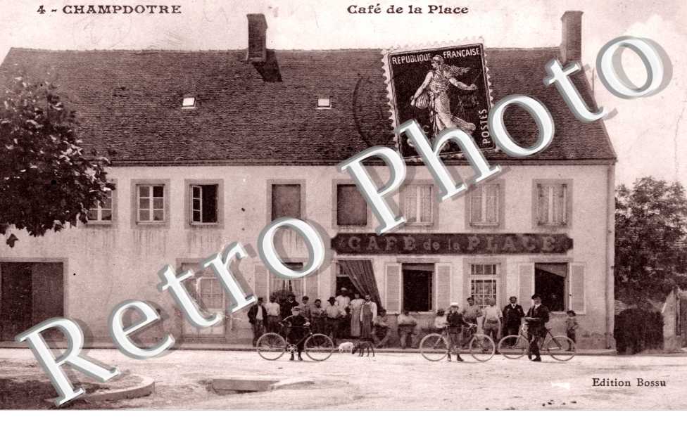 Cafe de la Place