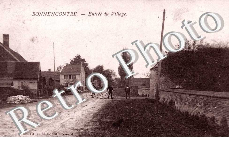 Entree du Village