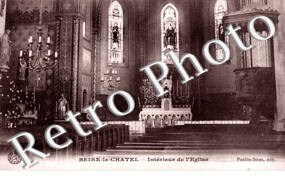 Interieur de l'eglise