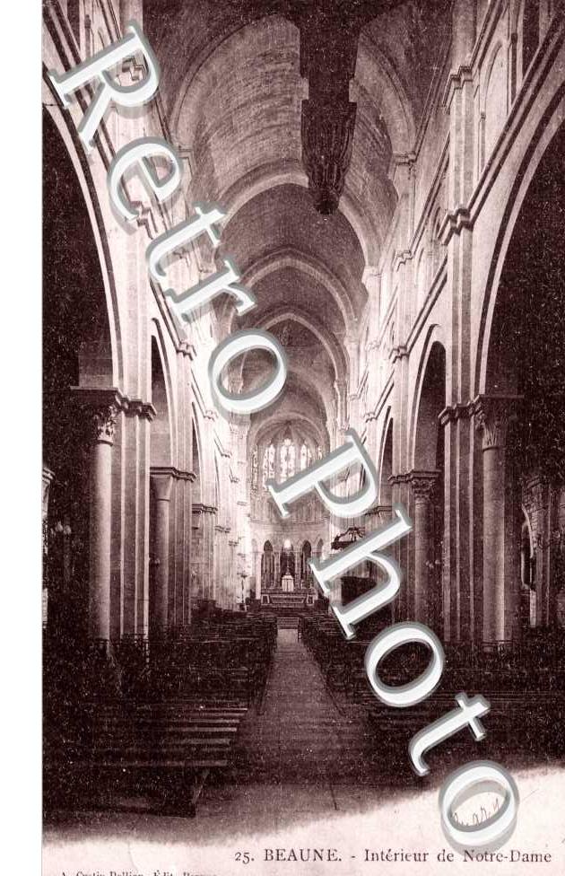 Interieur de Notre Dame