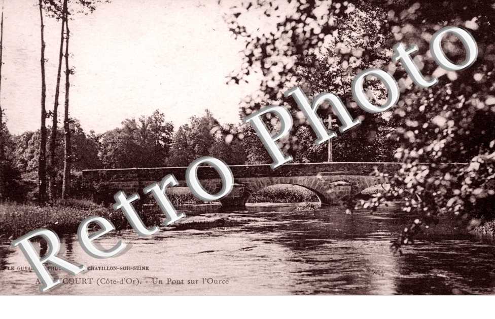 Un pont sur l'Ource