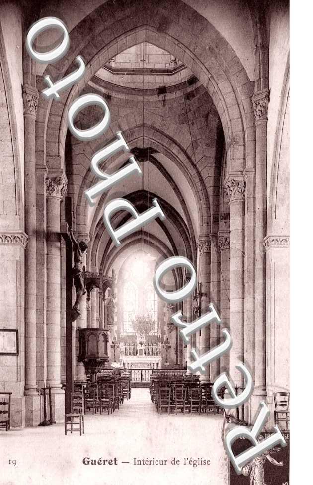 Interieur de l'eglise