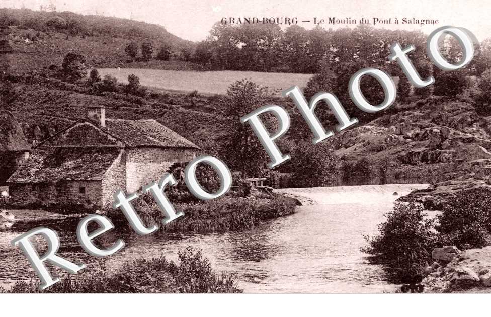 Moulin du pont  a Salagnac