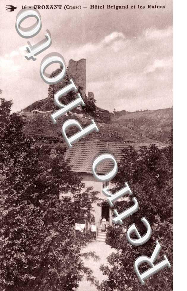 Hotel Brigand et  les ruines