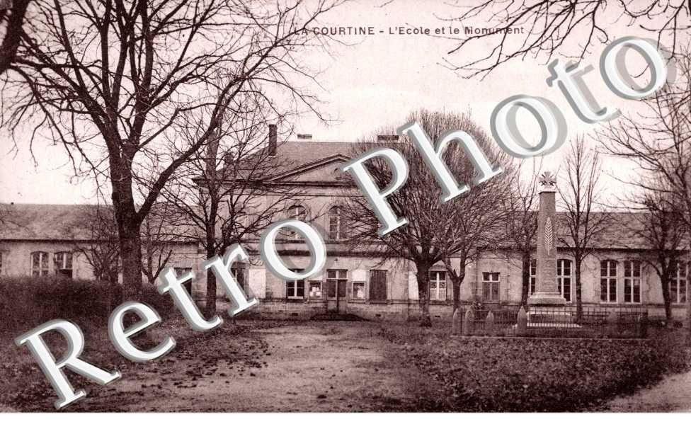 L'école et le monument