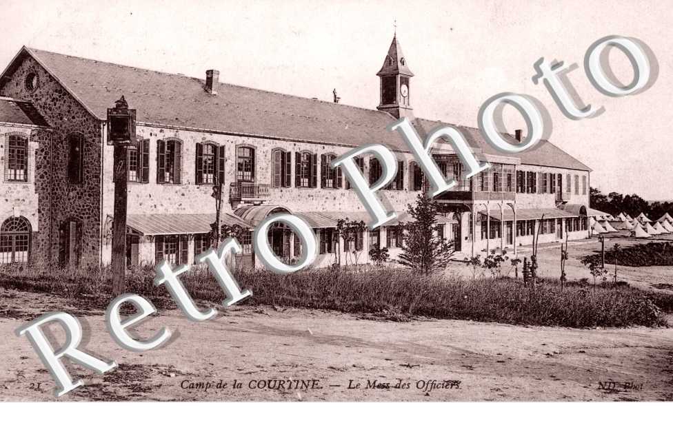 le camp de La Courtine Un Coin du Camp, Mess des Officiers