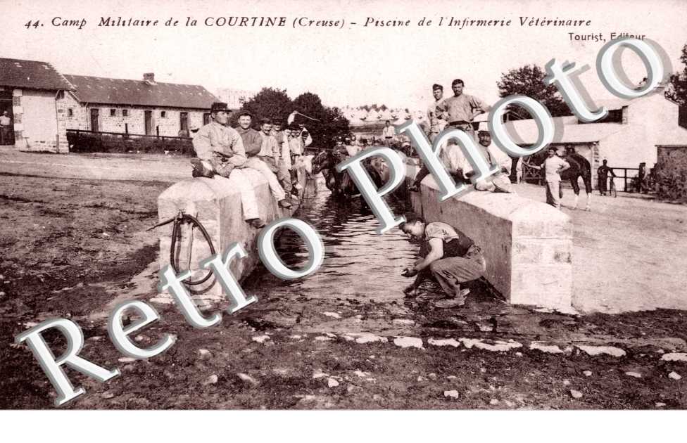 Camp - Piscine de l'infirmerie veterinaire