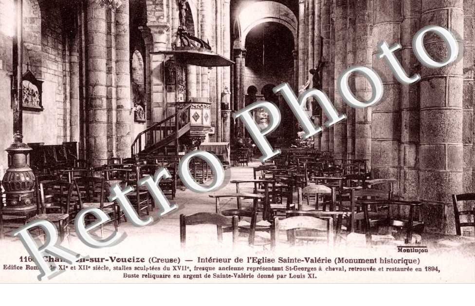 Interieur de l'eglise